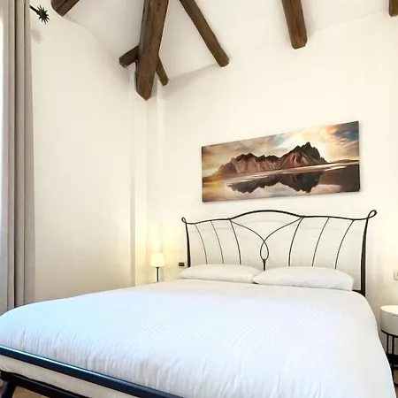 Apartment Int 4 - Edoardo By San Luca